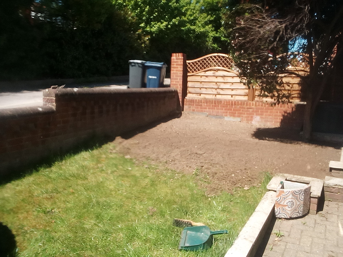 turf removal ardingley high wycombe