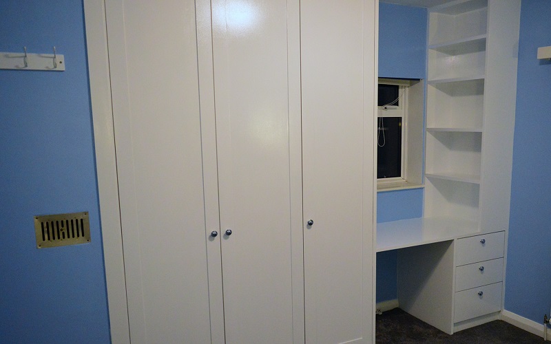 marlow bedroom after painting and decorating