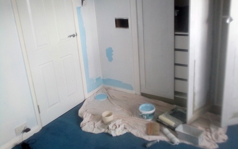 marlow bedroom before painting and decorating